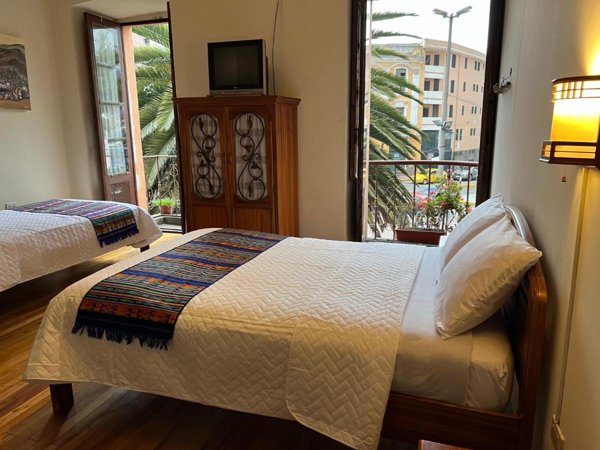 Mía Leticia Hostal *