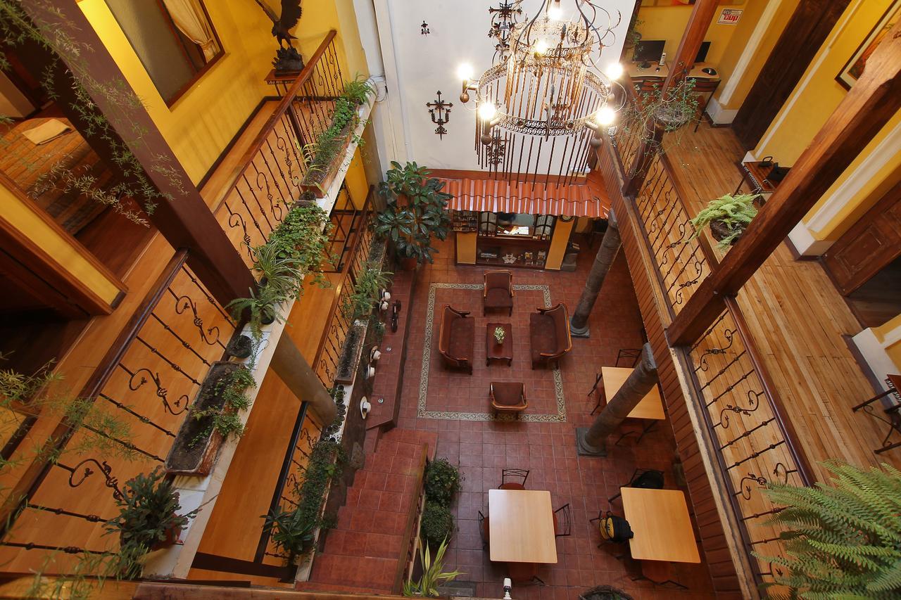 Hostal Mía Leticia *