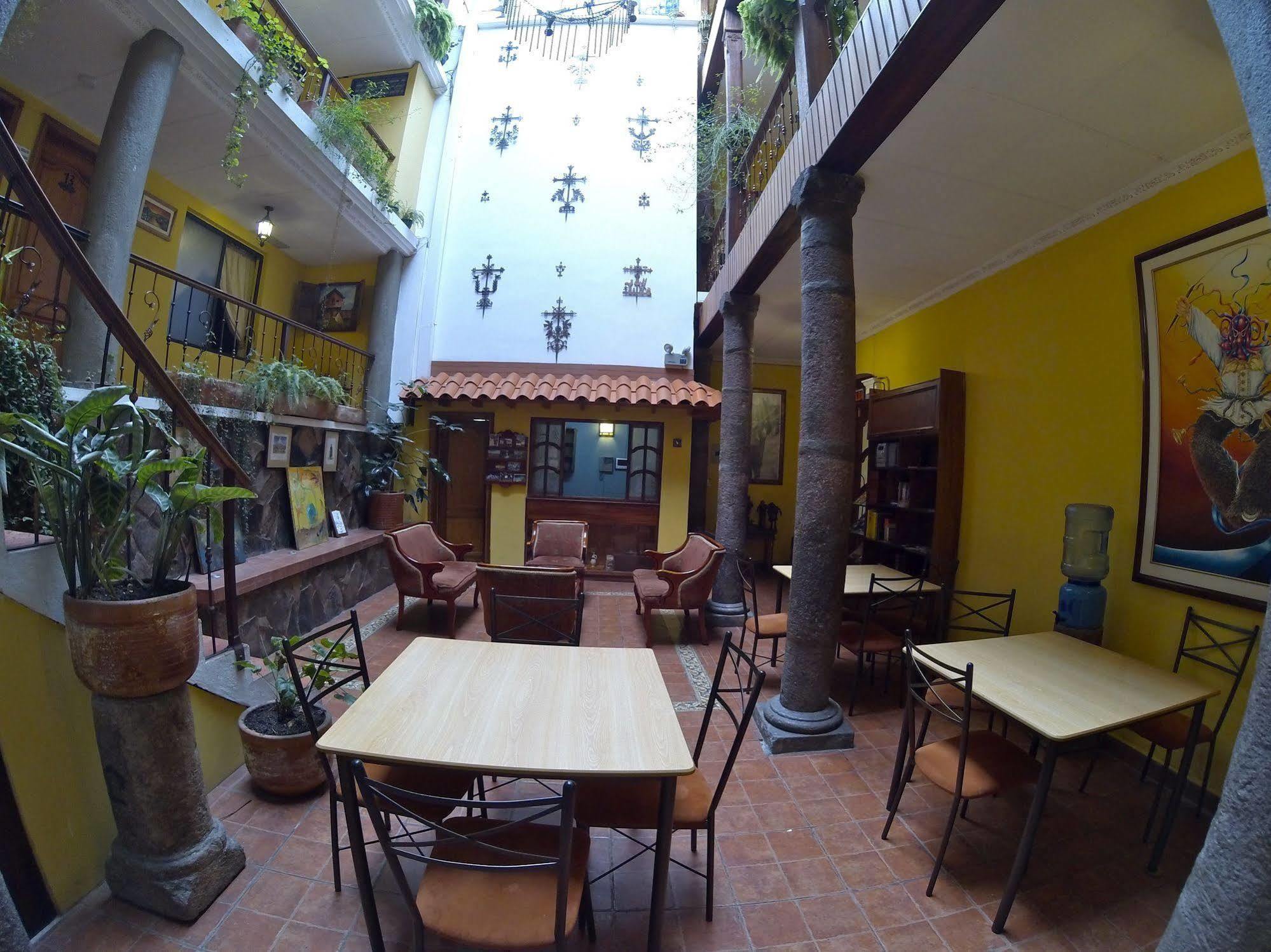 Hostal Mía Leticia