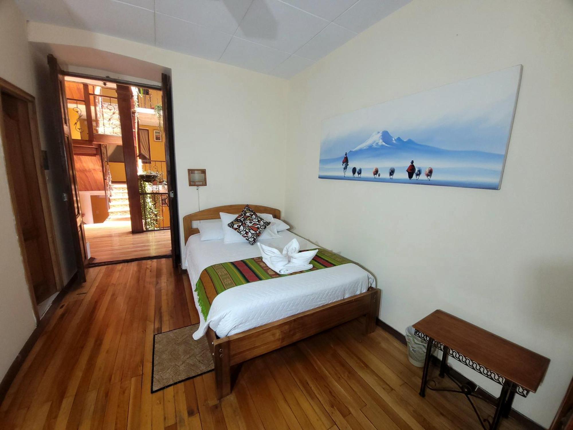 Mía Leticia Hostal Quito