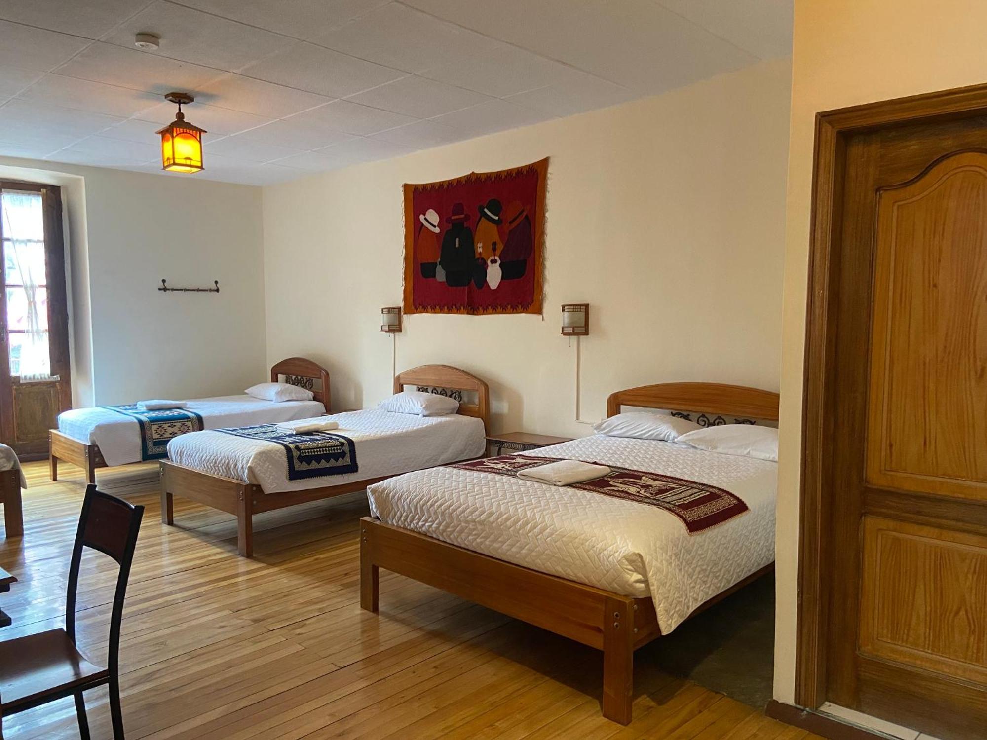 Mía Leticia Hostal